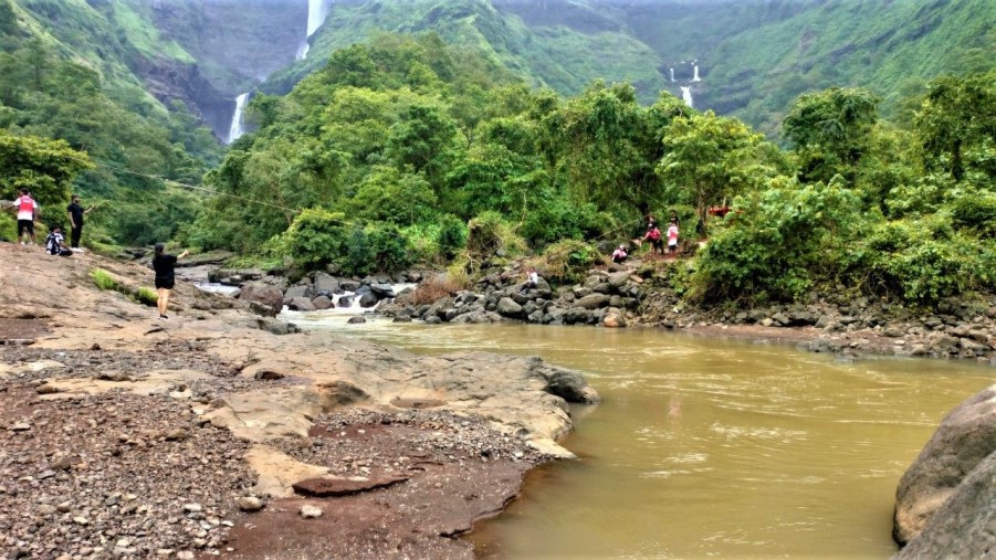Kalu waterfall trek